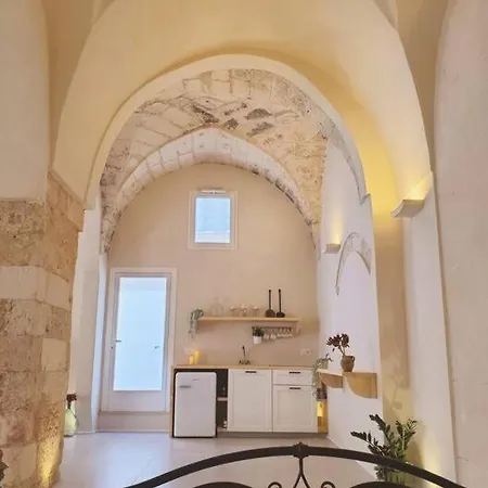 Stylish & Romantic Loft In The Heart Of Salento Neviano